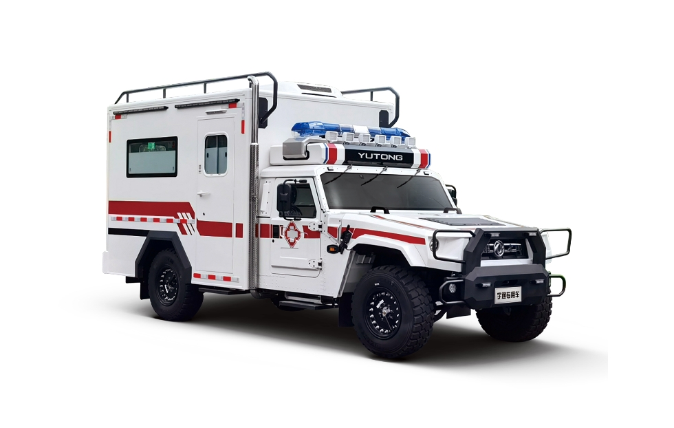 东风猛士涉水四驱救护车 