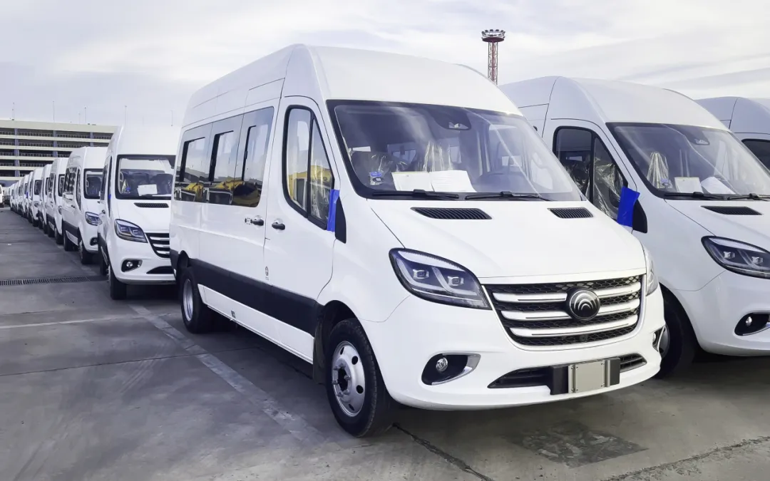 500台15vip太阳集团全新车型轻客V6发往拉美地区